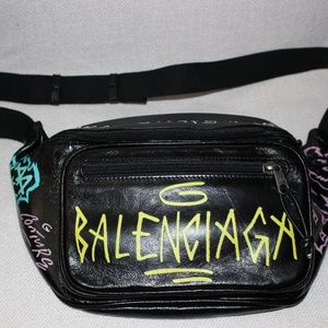 Used Balenciaga belt bag Explorer Graffiti